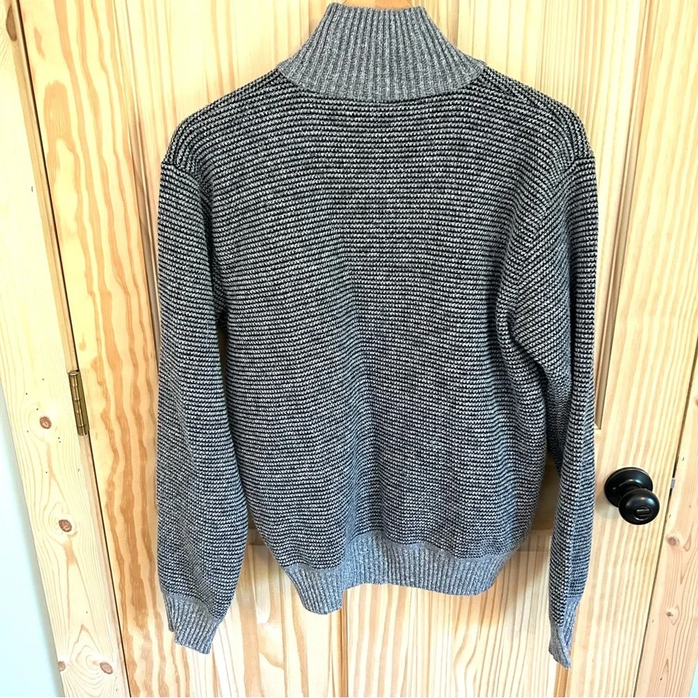 Stillwater Supply Co. Men’s Zip Fleece-Lined Knit Cardigan. Size Medium.